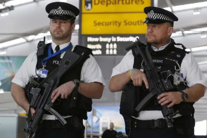 com-voo-a-londres-cancelado,-brasileiros-ficam-‘sem-suporte’-em-aeroporto