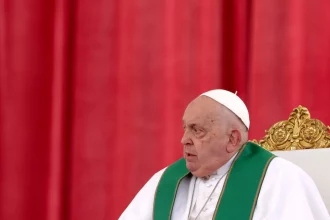 recuperacao-de-papa-francisco-foi-‘como-um-milagre’,-diz-medico