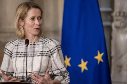 kaja-kallas-pede-aos-eua-mais-pressao-sobre-a-russia-para-cessar-fogo