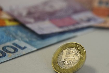 receita-paga-lote-da-malha-fina-do-imposto-de-renda-nesta-segunda