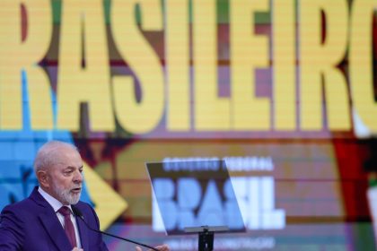 governo-antecipa-13o-salario-de-aposentados-do-inss-para-abril-e-maio