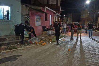 jovem-e-assassinado-a-tiros-no-centro-de-teixeira