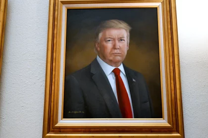 “claramente-o-pior”?-autora-de-retrato-reage-apos-criticas-de-trump
