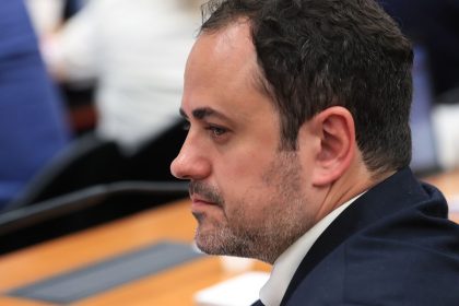 conselho-de-etica-da-camara-aprova-pedido-de-cassacao-de-glauber-braga