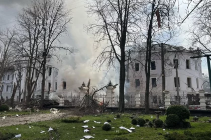 ataque-russo-a-cidade-ucraniana-de-sumy-deixa-32-mortos