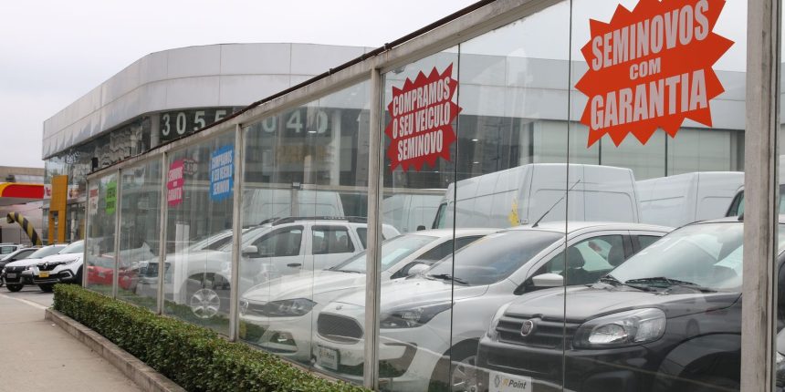 vendas-de-veiculos-financiados-tem-queda-em-marco,-diz-b3