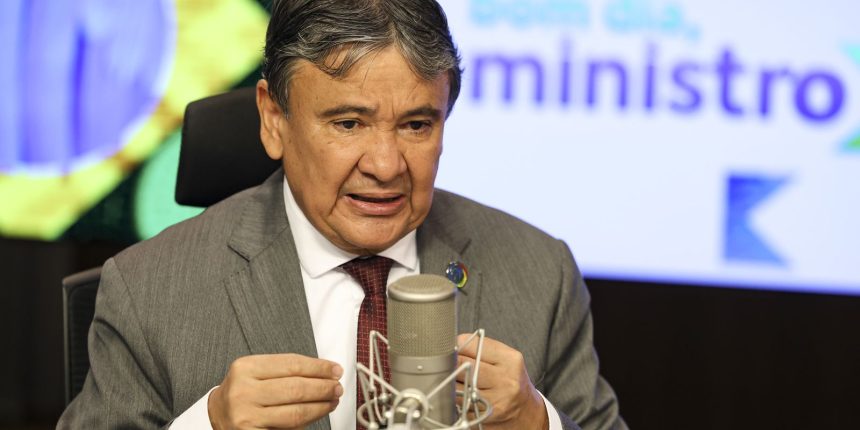 pessoas-ha-10-anos-no-bolsa-familia-cairam-pela-metade-desde-2023