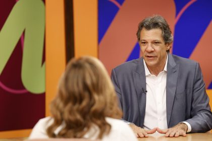 reforma-do-ir-cria-constrangimento-moral-para-super-ricos,-diz-haddad