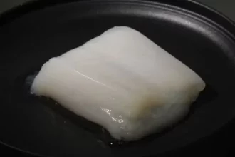 cientistas-criam-primeiro-‘nugget’-com-carne-feita-em-laboratorio