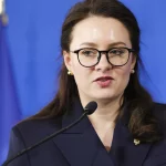 eua-e-ucrania-assinam-memorando-sobre-acesso-a-recursos-e-minerais
