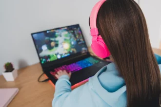 menina-de-10-anos-e-raptada-apos-troca-de-mensagens-em-jogo-online