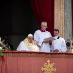 papa-francisco-morre-aos-88-anos;-suspeita-e-de-avc,-diz-jornal-italiano