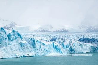 pesquisa-em-geleira-traz-revelacoes-sobre-a-formacao-da-terra