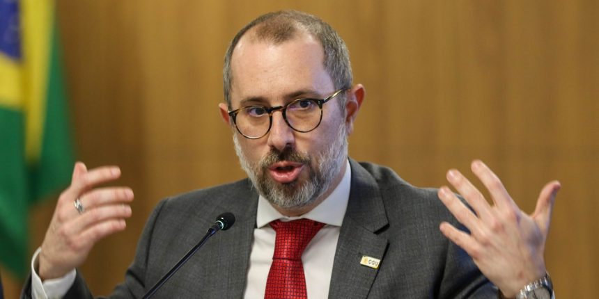 descontos-ilegais-de-aposentados-do-inss-serao-devolvidos,-diz-governo