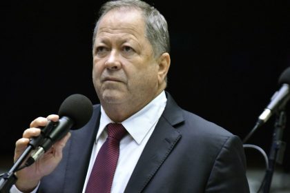 camara-dos-deputados-cassa-o-mandato-de-chiquinho-brazao