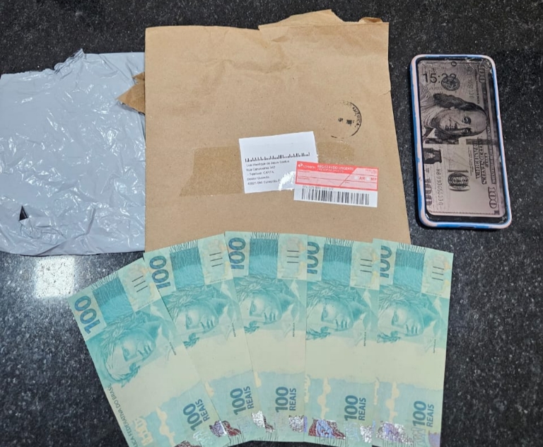 policia-militar-apreende-cedulas-falsas-em-agencia-dos-correios 