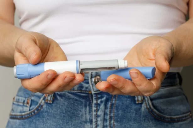 clinicas-vendem-‘ozempic-dos-ricos’-sem-receita,-revela-site