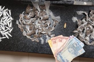 policia-militar-apreende-drogas-e-municao-no-‘arnaldao’