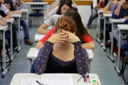 fuvest-divulga-regras-para-isencao-de-taxa-e-acoes-afirmativas-no-vestibular-2026