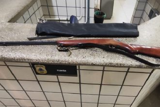 teixeira:-idoso-detido-por-porte-ilegal-de-espingarda-apos-denuncia-de-estupro