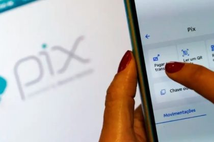 professora-sofre-golpe-de-pix-e-perde-mais-de-r$-100-mil-apos-ameacas 