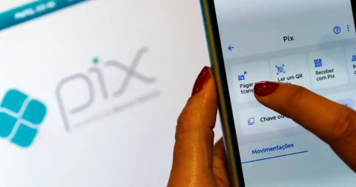 professora-sofre-golpe-de-pix-e-perde-mais-de-r$-100-mil-apos-ameacas 