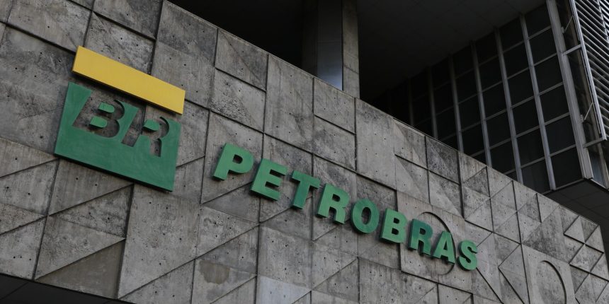 petrobras-anuncia-novos-pocos-e-retomada-de-fabricas-de-fertilizantes