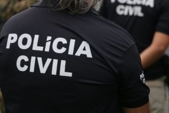 homem-dopava-esposa-e-manipulava-cameras-para-estuprar-enteada-de-17-anos