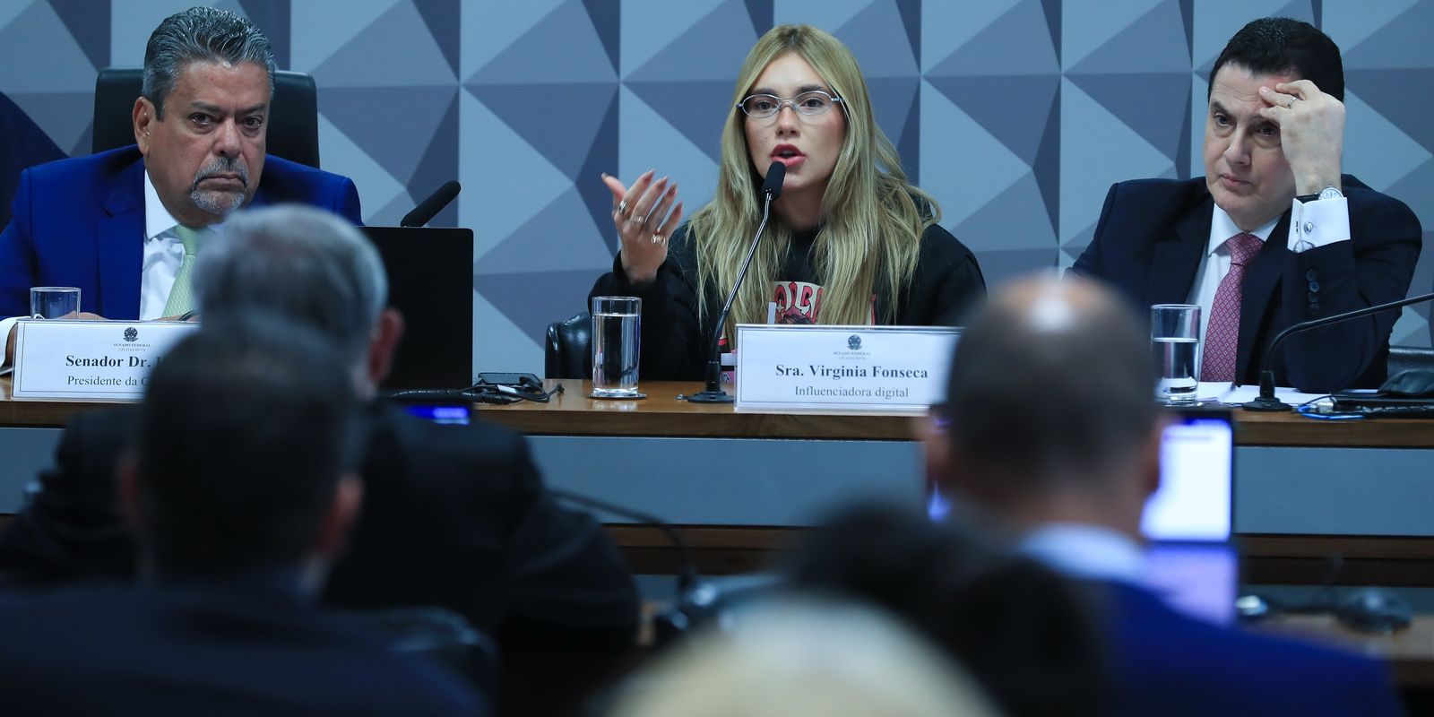 cpi-das-bets:-virginia-fonseca-nega-uso-da-“clausula-da-desgraca”