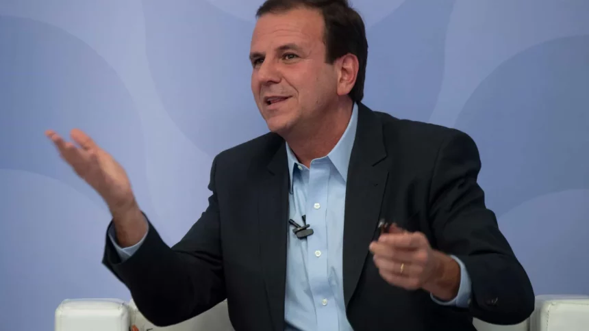 apos-criticas,-paes-recua-e-libera-musica-e-garrafas-de-vidro-nos-quiosques-da-orla-do-rio