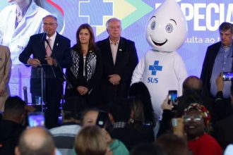 equipamentos-para-tratamento-do-cancer-sao-entregues-para-seis-cidades