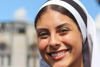 “ja-fui-miss”:-freira-brasileira-viraliza-na-internet-devido-a-sua-beleza