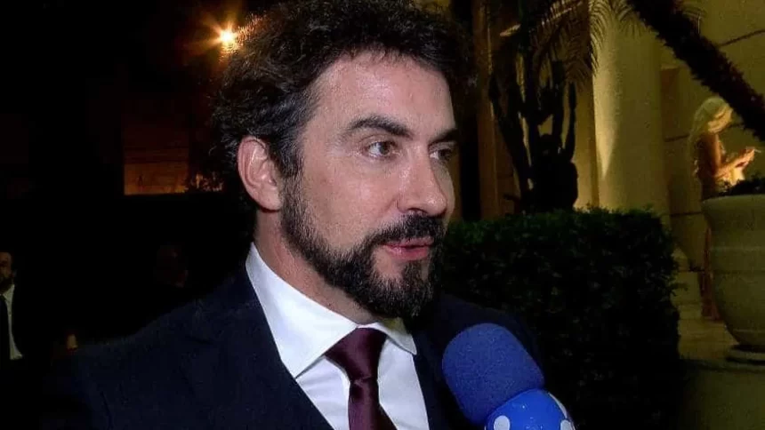 gerente-demitido-apos-polemica-com-padre-fabio-de-melo-processa-religioso