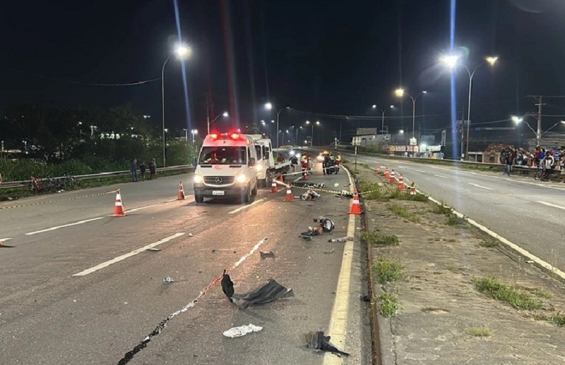 casal-de-itamaraju-morre-em-acidente-na-br-101-em-serra