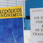 aos-90-anos,-alcoolicos-anonimos-tem-maior-participacao-feminina