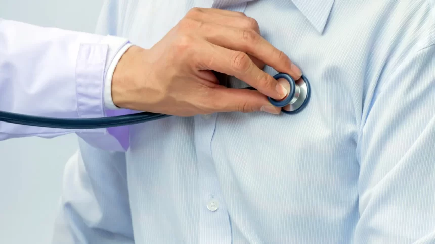 saude-anuncia-3.000-bolsas-de-residencia-medica-e-500-vagas-de-especialistas-no-sus