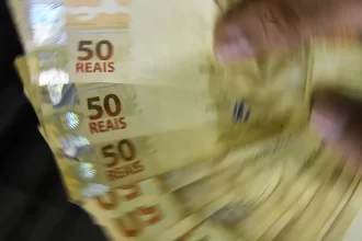 fazenda-esclarece-mudancas-em-fundos-imobiliarios-e-fiagros