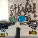 rondesp-apreende-armas-e-drogas-apos-troca-de-tiros-com-criminosos-em-eunapolis