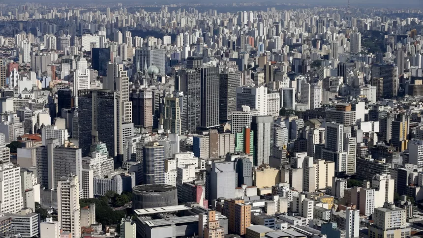 cientistas-analisaram-por-2-anos-a-agua-da-chuva-de-sp-e-se-surpreenderam-com-o-que-encontraram