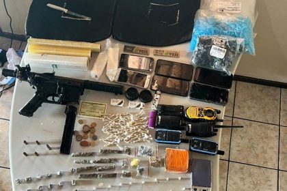 operacao-da-pm-apreende-submetralhadora,-drogas-e-coletes-balisticos-em-cabralia