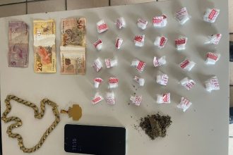 suspeito-de-trafico-e-preso-pela-pm-em-nova-vicosa