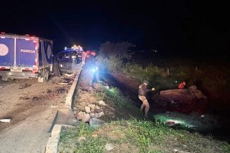 acidente-fatal-deixa-04-mortos,-incluindo-crianca,-na-br-101,-em-teixeira 