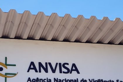 anvisa-suspende-vendas-de-azeite,-molho-e-polpa-de-fruta
