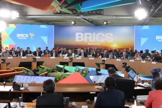 para-especialistas,-ameacas-de-trump-nao-devem-frear-comercio-do-brics