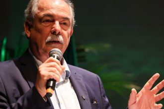 mercadante-destaca-papel-do-bndes-para-pesquisa-e-inovacao