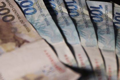 desequilibrio-tributario-faz-governo-perder-r$-200-bi-anuais