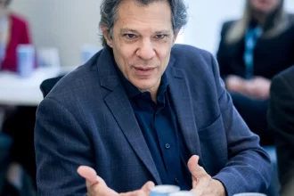 haddad-defende-elevar-impostos-dos-super-ricos