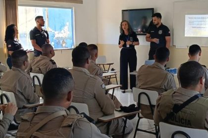 pmba-recupera-motocicleta-roubada-no-bairro-recanto-das-arvores-em-eunapolis