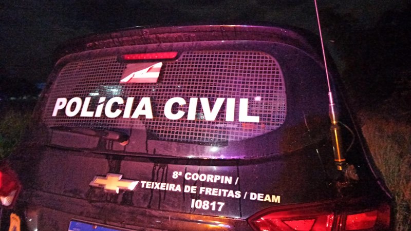 homem-e-preso-por-extorquir-e-ameacar-a-mae,-de-76-anos,-em-caravelas