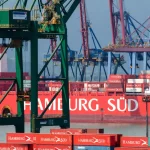 exportacoes-do-japao-caem-pela-primeira-vez-em-oito-meses-por-impacto-das-tarifas